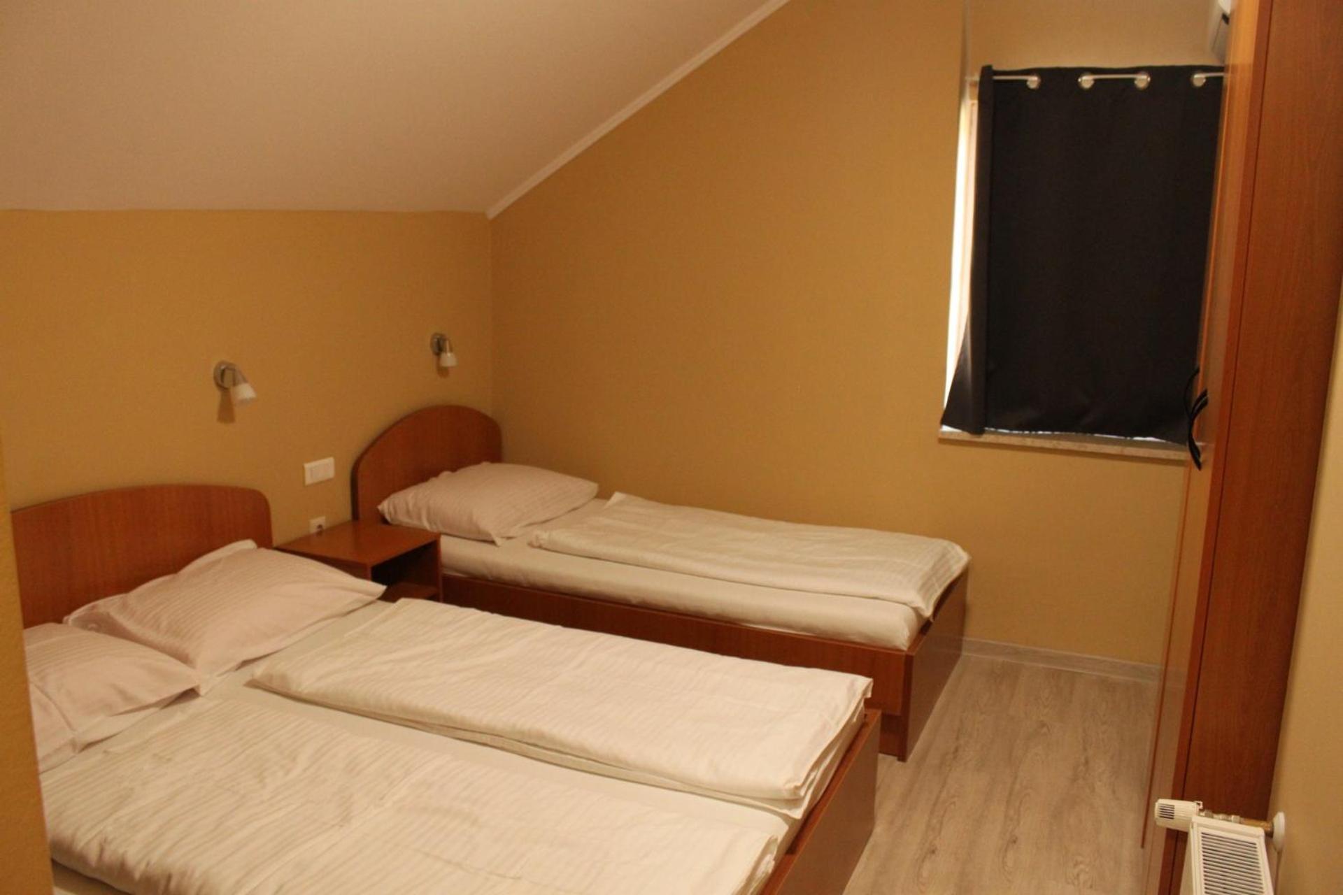Guesthouse Rezekov Podrum Ястребарско Екстериор снимка