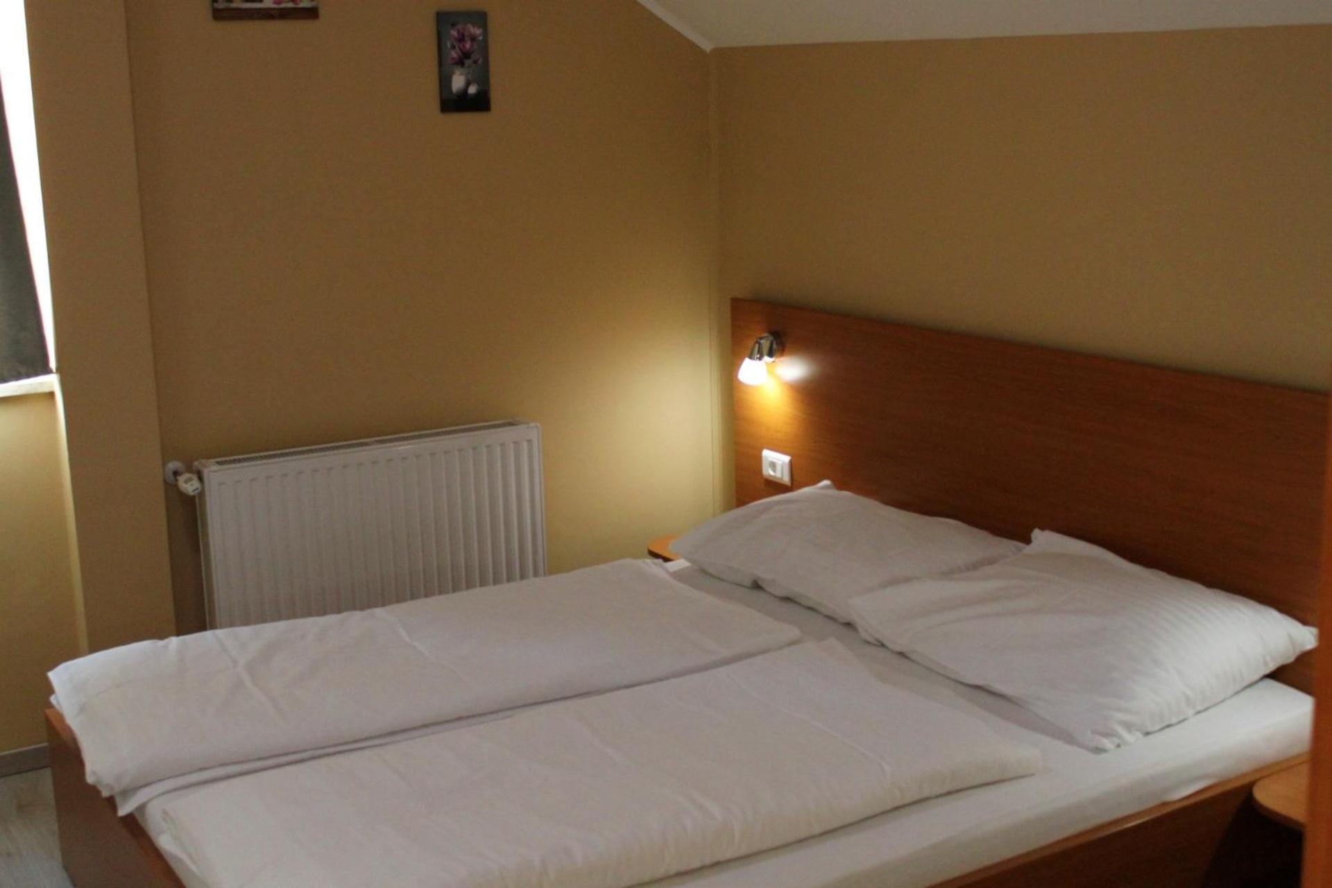 Guesthouse Rezekov Podrum Ястребарско Екстериор снимка