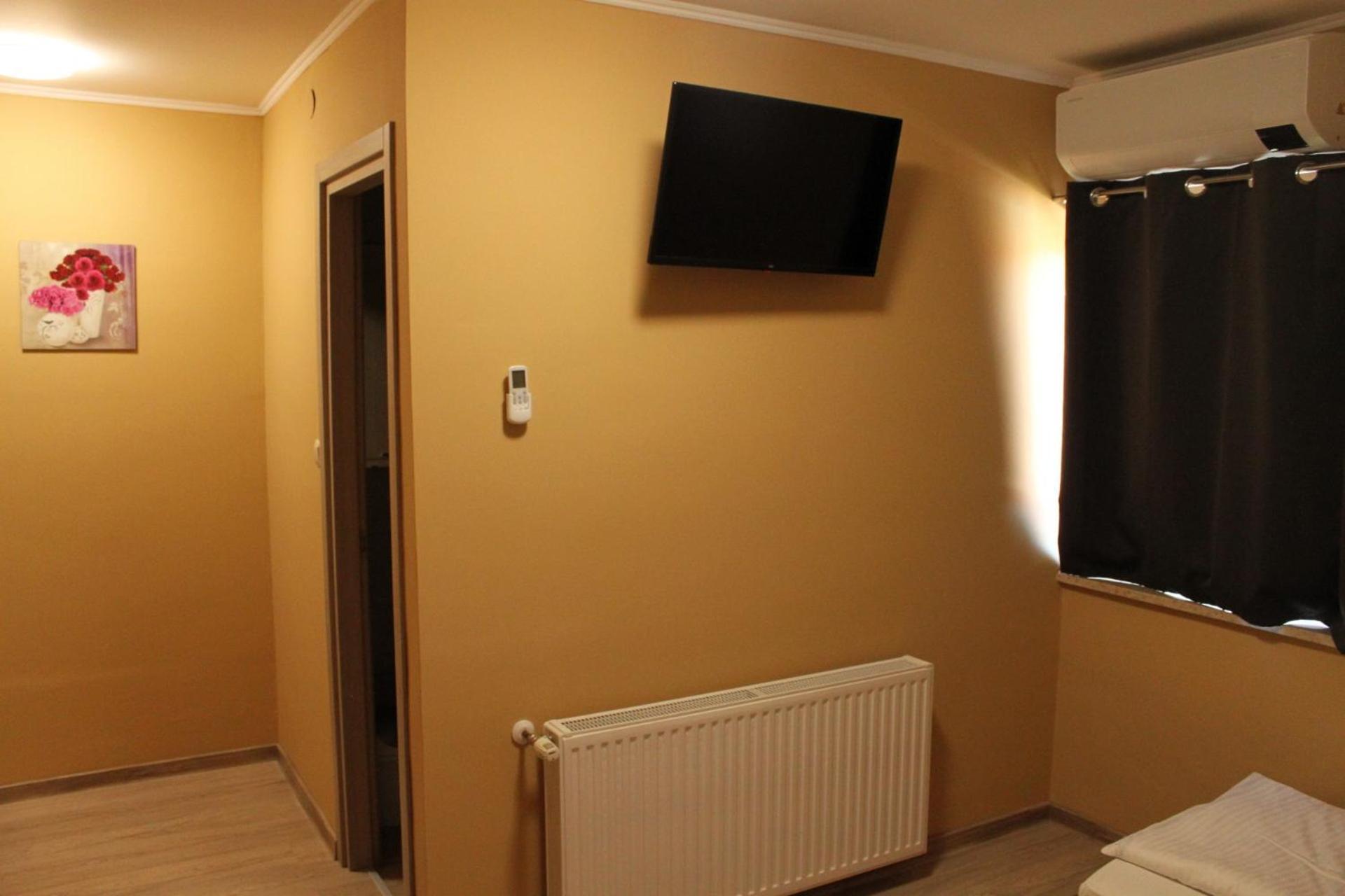 Guesthouse Rezekov Podrum Ястребарско Екстериор снимка
