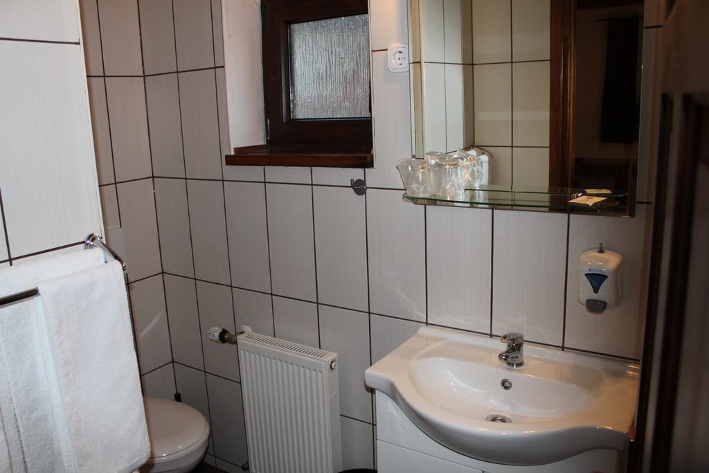 Guesthouse Rezekov Podrum Ястребарско Екстериор снимка