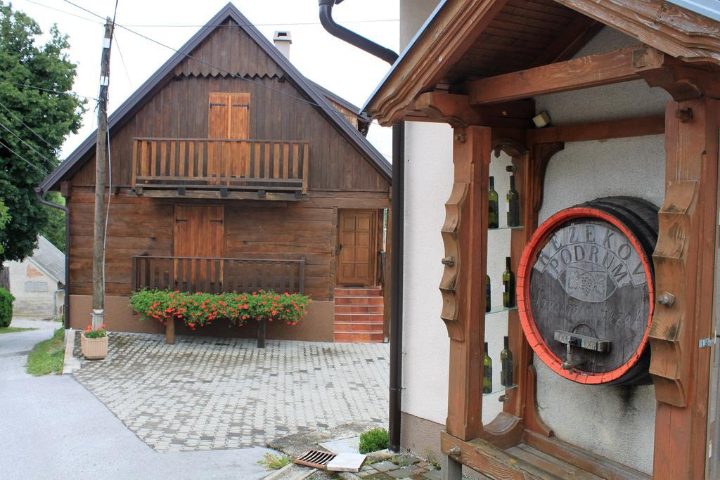 Guesthouse Rezekov Podrum Ястребарско Екстериор снимка